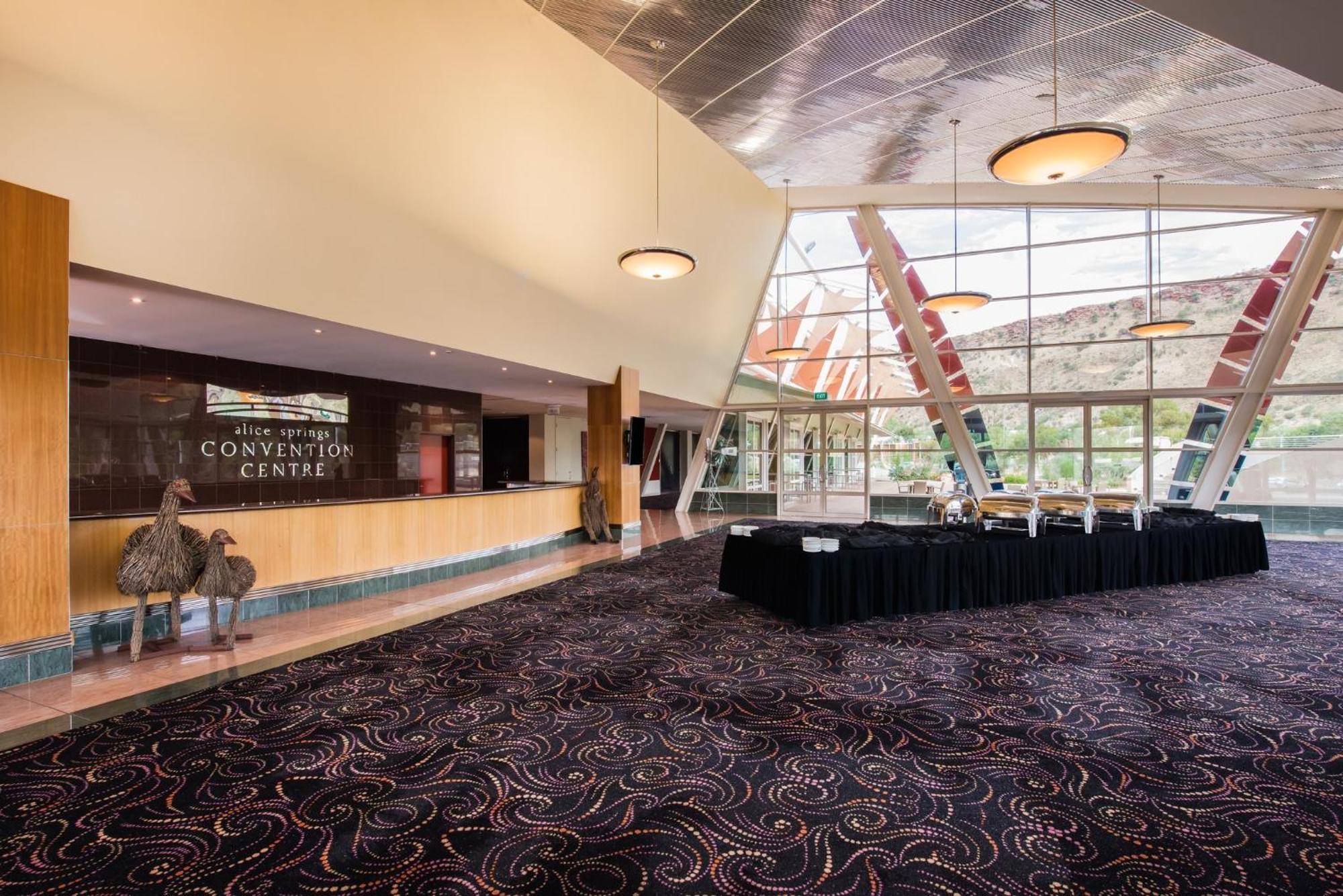 Crowne Plaza Alice Springs Lasseters By Ihg Eksteriør bilde